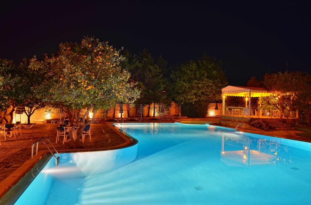 Konaki Hotel ลิเกีย ภายนอก รูปภาพ